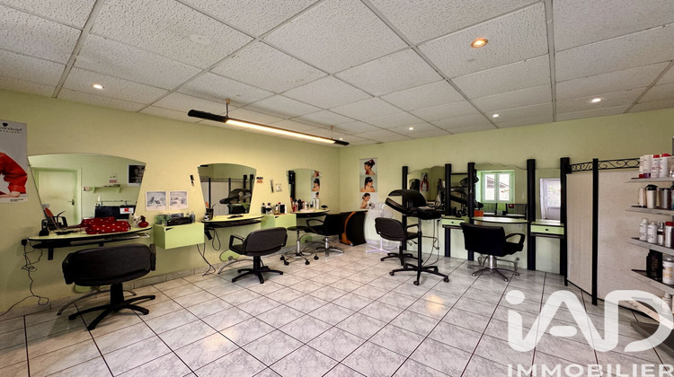 Ma-Cabane - Vente Boutique Les Ulmes, 51 m²