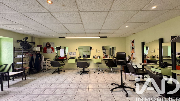 Ma-Cabane - Vente Boutique Les Ulmes, 51 m²