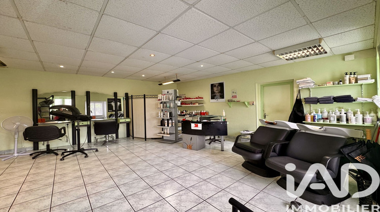 Ma-Cabane - Vente Boutique Les Ulmes, 51 m²