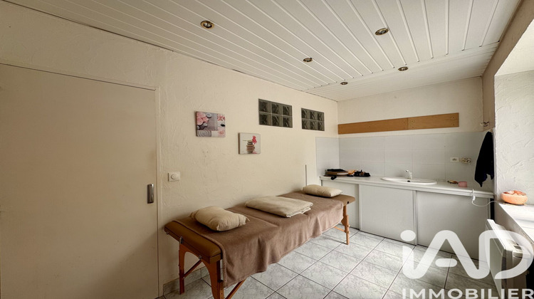 Ma-Cabane - Vente Boutique Les Ulmes, 51 m²