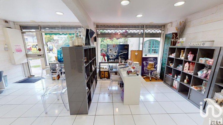 Ma-Cabane - Vente Boutique Lésigny, 58 m²