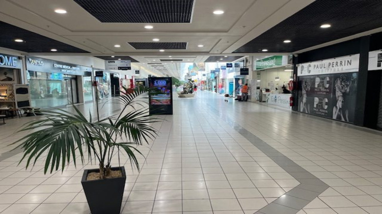 Ma-Cabane - Vente Boutique Lormont, 58 m²