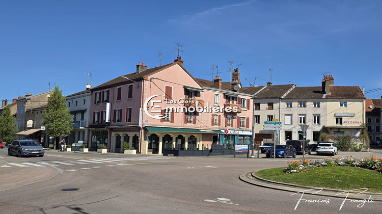 Ma-Cabane - Vente Boutique LOUHANS, 213 m²