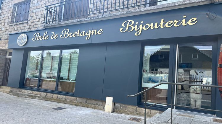 Ma-Cabane - Vente Boutique LOUVIGNE-DU-DESERT, 52 m²