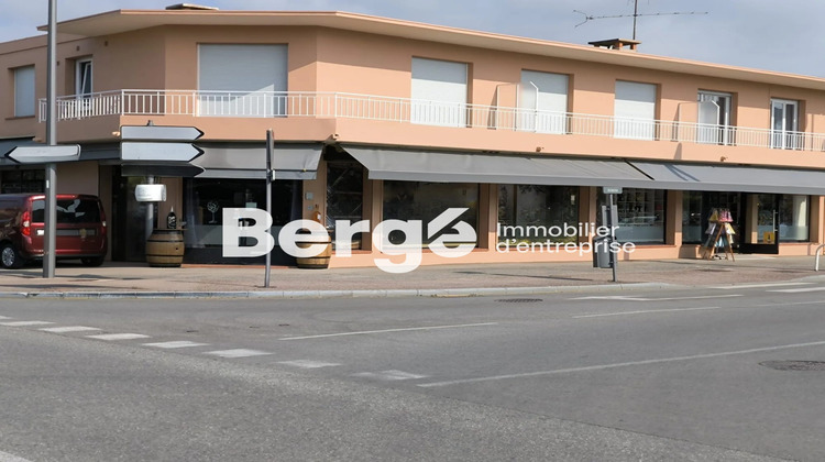 Ma-Cabane - Vente Boutique Mandelieu-la-Napoule, 159 m²