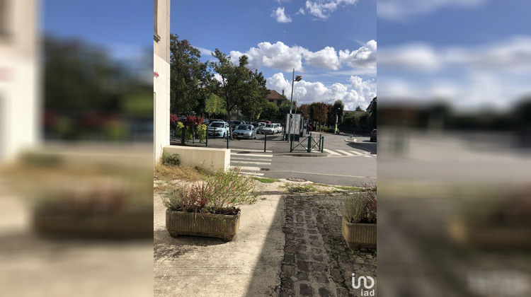 Ma-Cabane - Vente Boutique Mandres-les-Roses, 73 m²