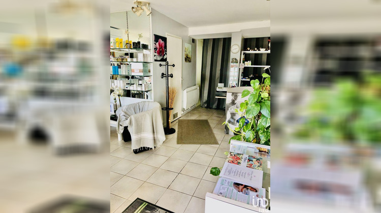 Ma-Cabane - Vente Boutique Mandres-les-Roses, 73 m²