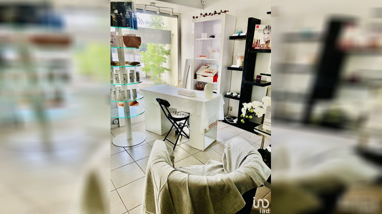 Ma-Cabane - Vente Boutique Mandres-les-Roses, 73 m²