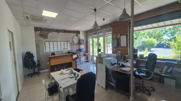 Ma-Cabane - Vente Boutique MARINGUES, 305 m²