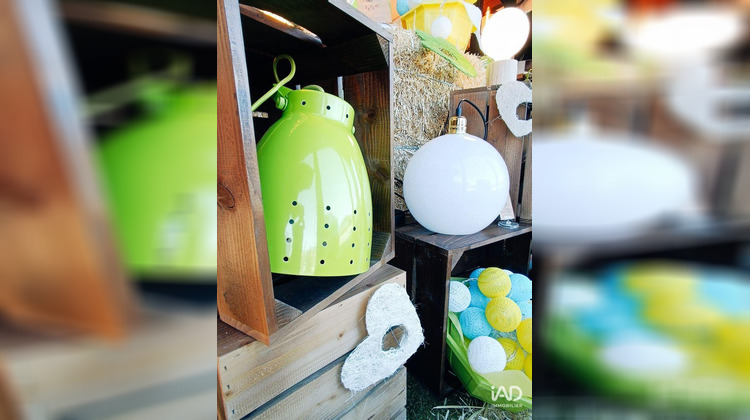 Ma-Cabane - Vente Boutique Maubec, 84 m²