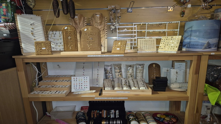 Ma-Cabane - Vente Boutique MODANE, 217 m²