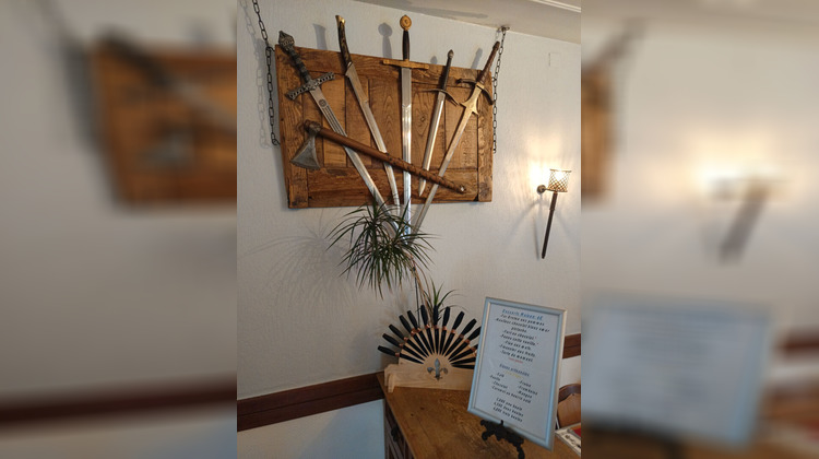 Ma-Cabane - Vente Boutique MONCONTOUR, 154 m²