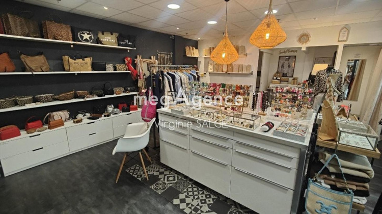 Ma-Cabane - Vente Boutique MONTECH, 47 m²