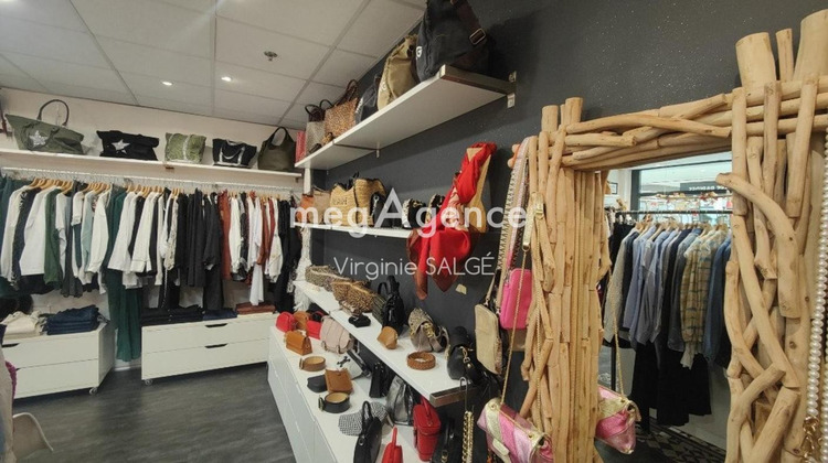 Ma-Cabane - Vente Boutique MONTECH, 47 m²