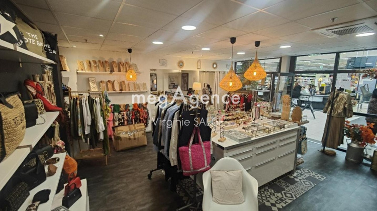 Ma-Cabane - Vente Boutique MONTECH, 47 m²