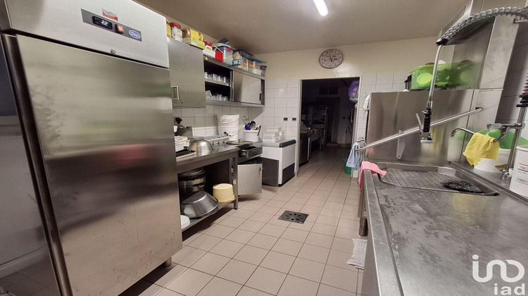 Ma-Cabane - Vente Boutique Montfort-sur-Meu, 209 m²