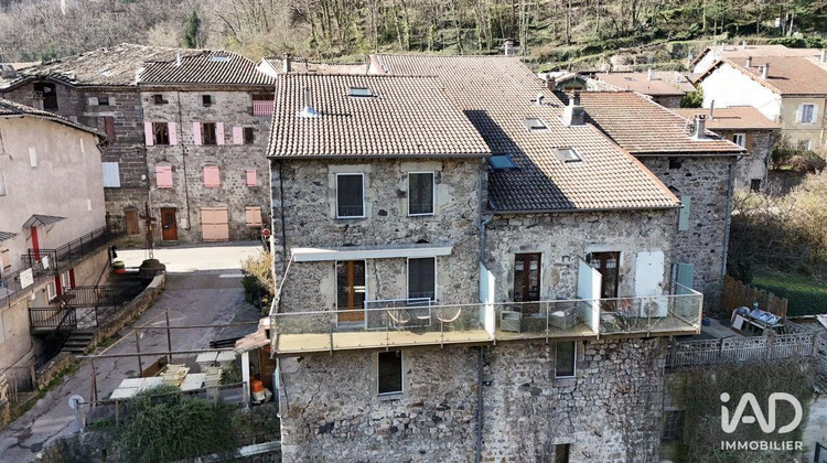 Ma-Cabane - Vente Boutique Montpezat-sous-Bauzon, 380 m²