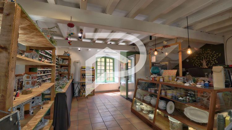 Ma-Cabane - Vente Boutique MOUSTIERS-SAINTE-MARIE, 77 m²