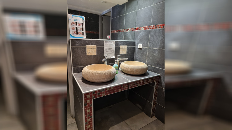 Ma-Cabane - Vente Boutique Moustiers-Sainte-Marie, 1000 m²