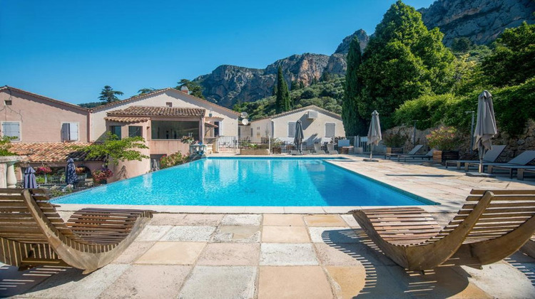 Ma-Cabane - Vente Boutique MOUSTIERS SAINTE MARIE, 1525 m²