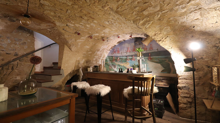 Ma-Cabane - Vente Boutique MOUSTIERS-SAINTE-MARIE, 77 m²