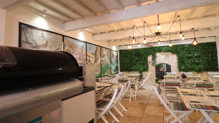 Ma-Cabane - Vente Boutique MOUSTIERS-SAINTE-MARIE, 77 m²