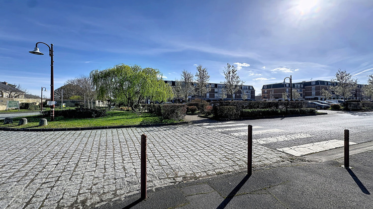 Ma-Cabane - Vente Boutique MUIZON, 325 m²