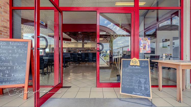 Ma-Cabane - Vente Boutique NAY, 415 m²