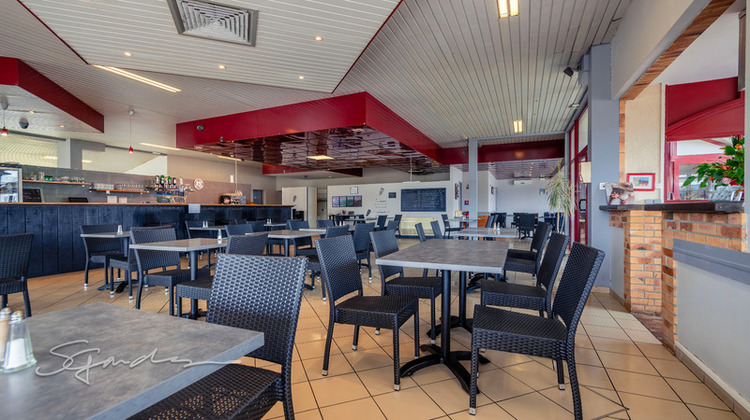 Ma-Cabane - Vente Boutique NAY, 415 m²