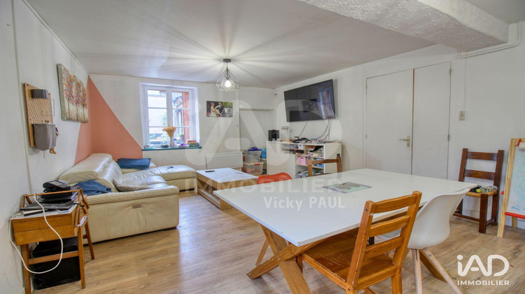 Ma-Cabane - Vente Boutique Neuville-Aux-Bois, 248 m²