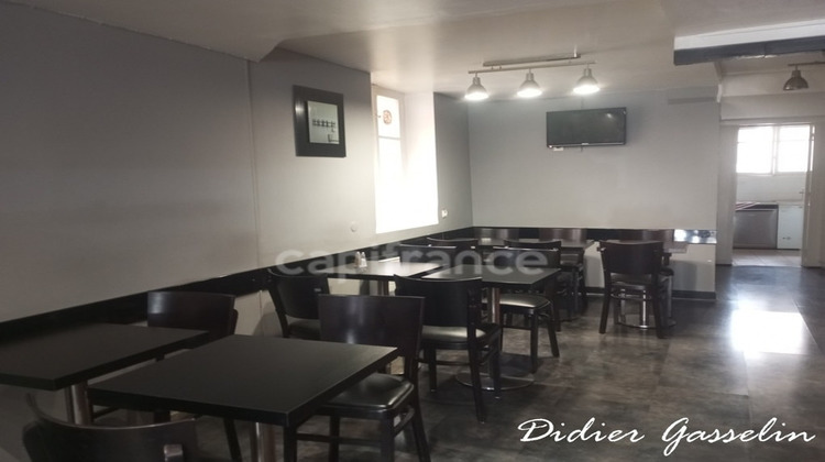 Ma-Cabane - Vente Boutique NOGENT LE ROTROU, 200 m²