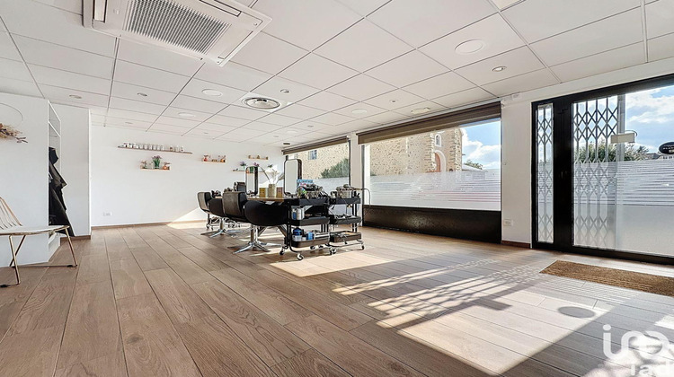 Ma-Cabane - Vente Boutique Nozay, 81 m²