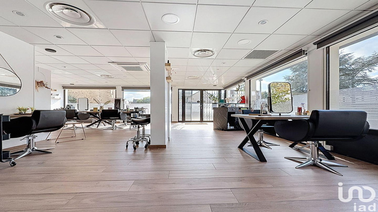 Ma-Cabane - Vente Boutique Nozay, 81 m²