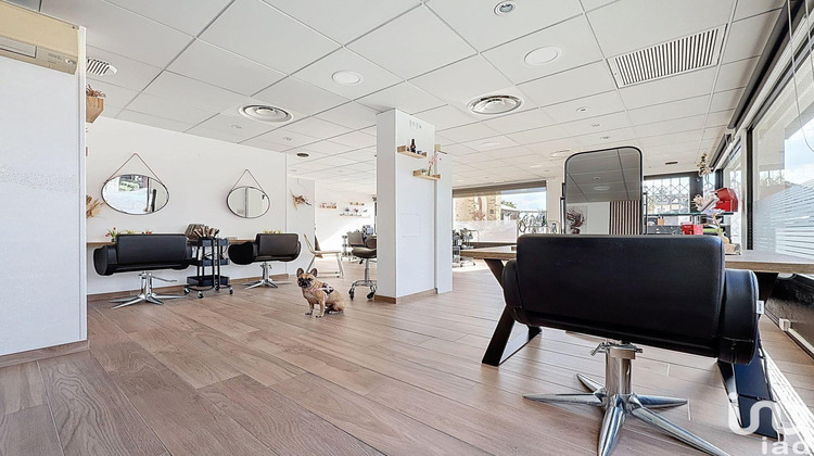 Ma-Cabane - Vente Boutique Nozay, 81 m²