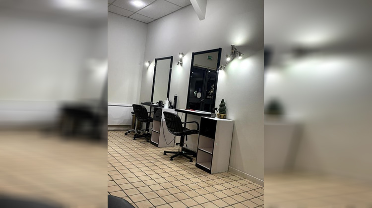 Ma-Cabane - Vente Boutique OISEMONT, 100 m²