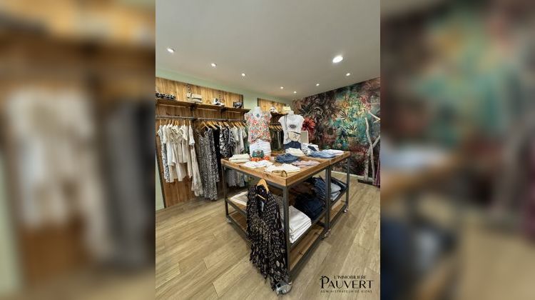 Ma-Cabane - Vente Boutique Opio, 63 m²