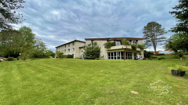 Ma-Cabane - Vente Boutique PEYRAT DE BELLAC, 900 m²