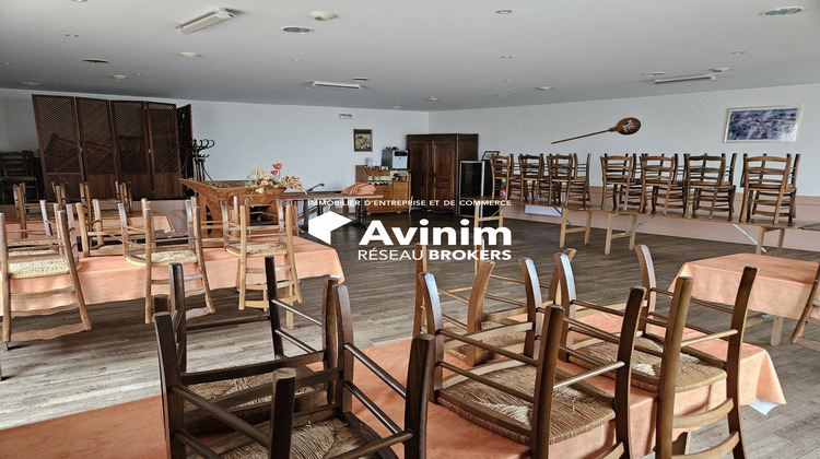 Ma-Cabane - Vente Boutique Pirajoux, 596 m²