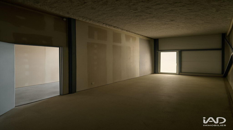 Ma-Cabane - Vente Boutique Pirey, 195 m²