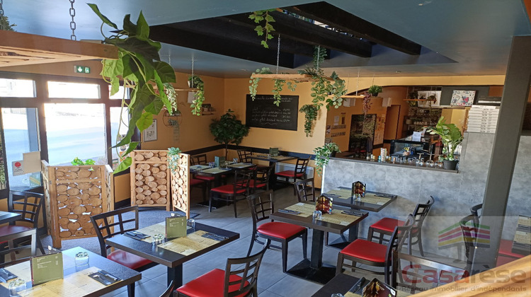 Ma-Cabane - Vente Boutique PLEUGUENEUC, 151 m²