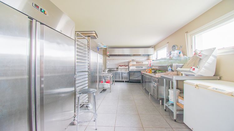 Ma-Cabane - Vente Boutique POUILLON, 80 m²