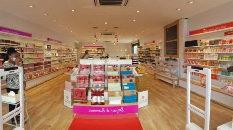 Ma-Cabane - Vente Boutique REMIRE MONTJOLY, 153 m²