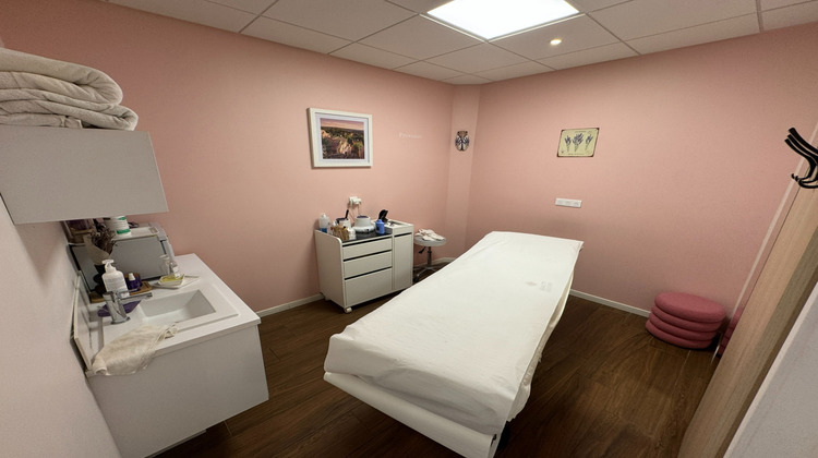 Ma-Cabane - Vente Boutique REMIRE MONTJOLY, 153 m²