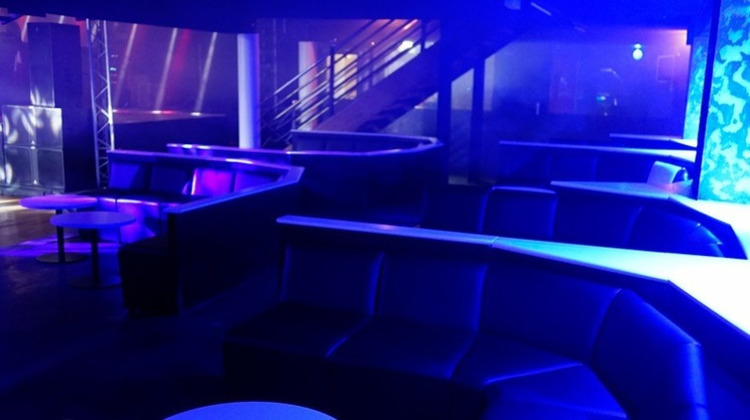Ma-Cabane - Vente Boutique RENNES, 3000 m²
