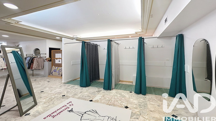 Ma-Cabane - Vente Boutique Rochefort, 167 m²