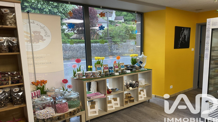 Ma-Cabane - Vente Boutique Rochefort-Montagne, 295 m²