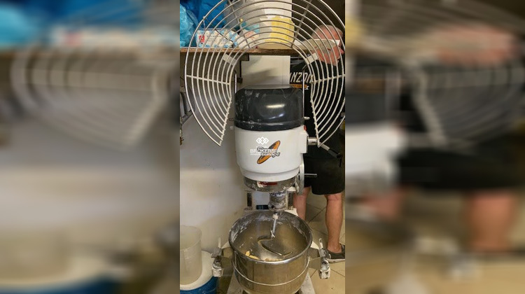 Ma-Cabane - Vente Boutique Rognac, 220 m²