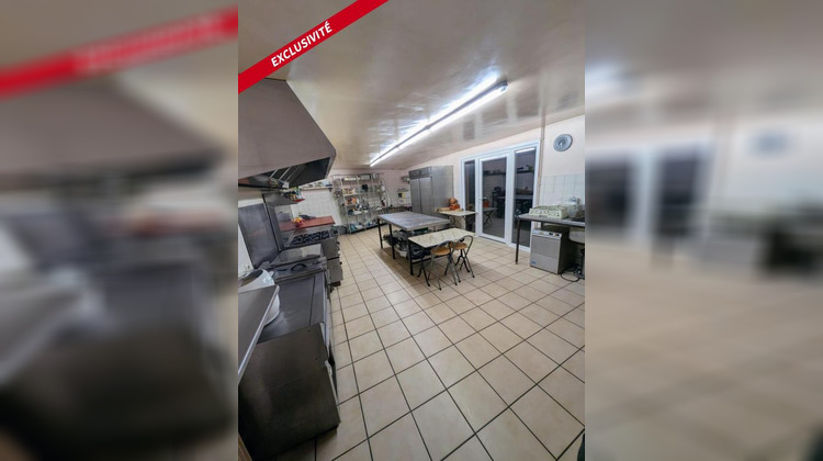 Ma-Cabane - Vente Boutique ROSIERES EN SANTERRE, 143 m²