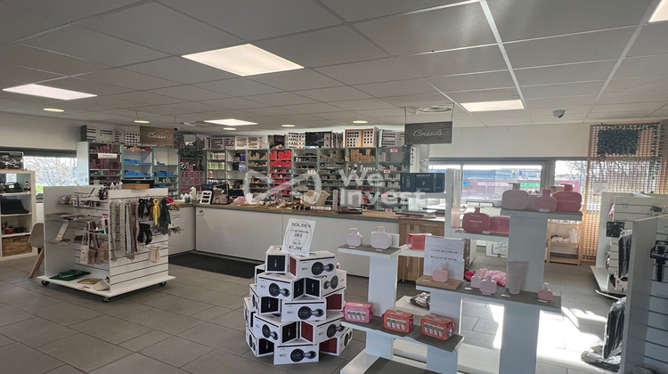 Ma-Cabane - Vente Boutique Rouffiac-Tolosan, 135 m²