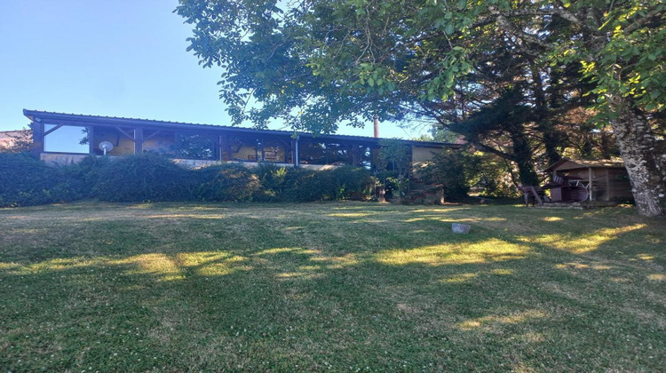 Ma-Cabane - Vente Boutique ROUFFIGNAC SAINT CERNIN DE RE, 300 m²